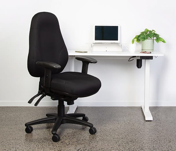 Buro Persona 24/7 ergonomic office chair next to a desk