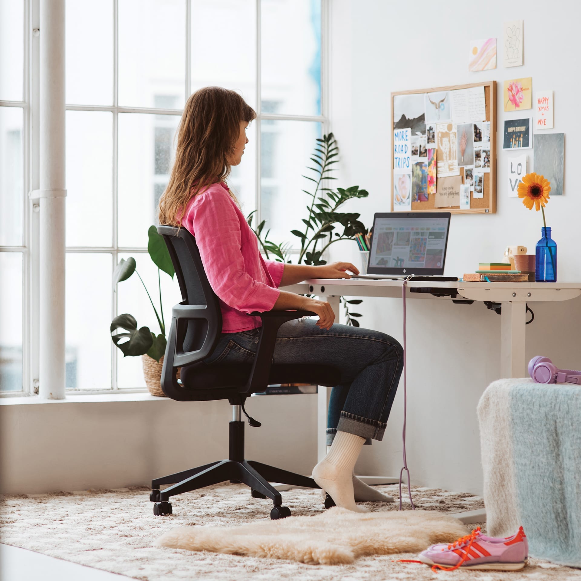 Mondo Brook Home Office Model