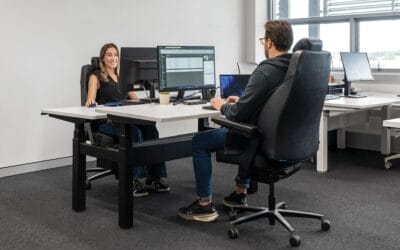 New Zealand, meet the heavy-duty office chair that has your back (literally!)