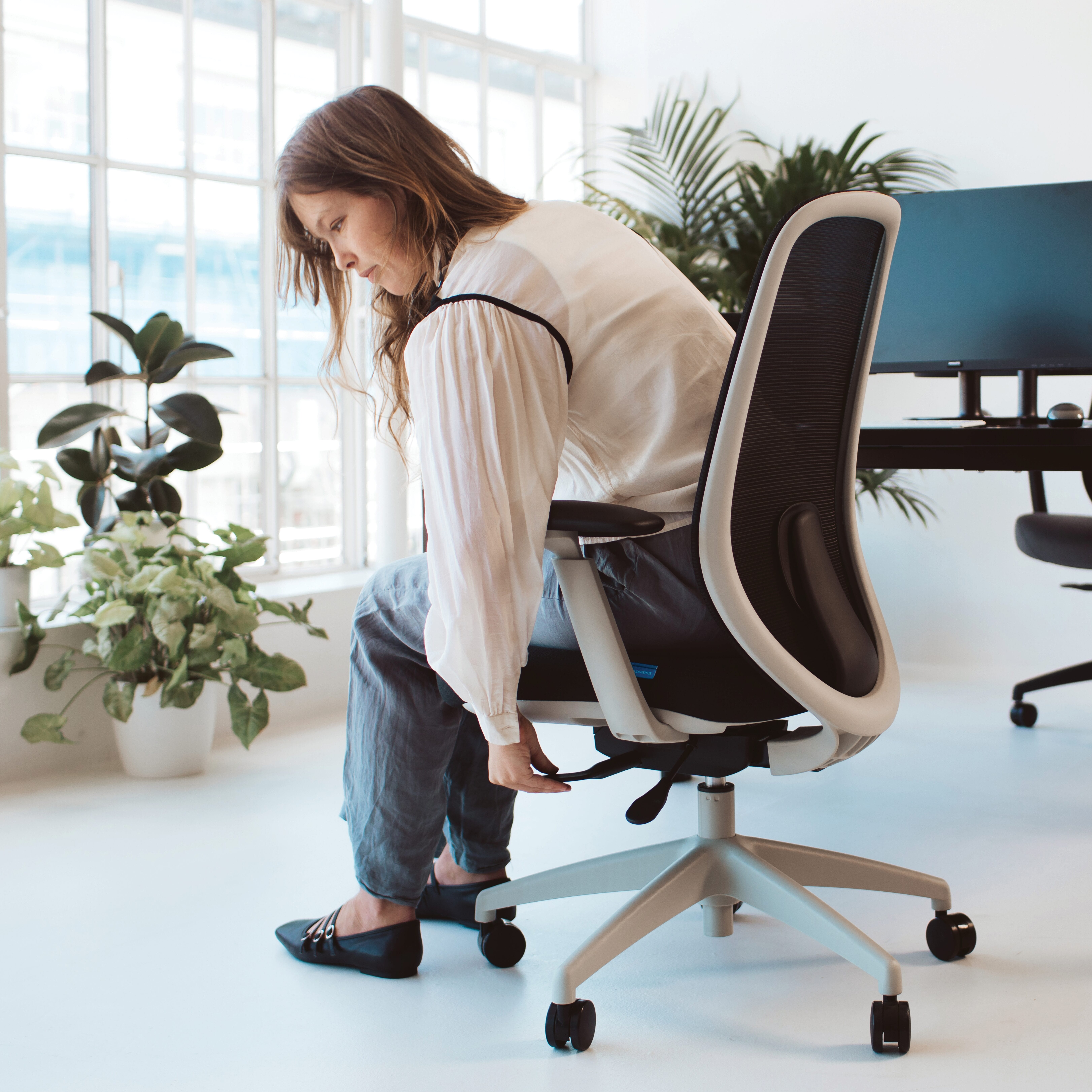 Buro Force_Lever_Ergonomic