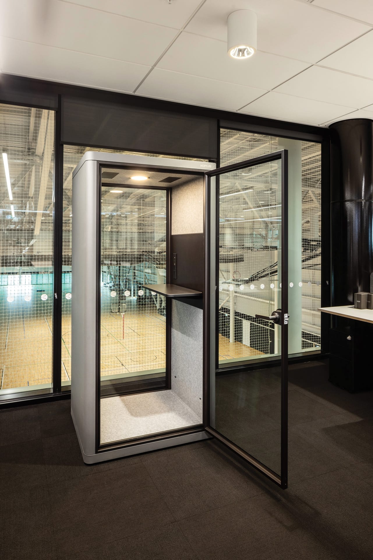 Koplus Milli Stand Booth in White